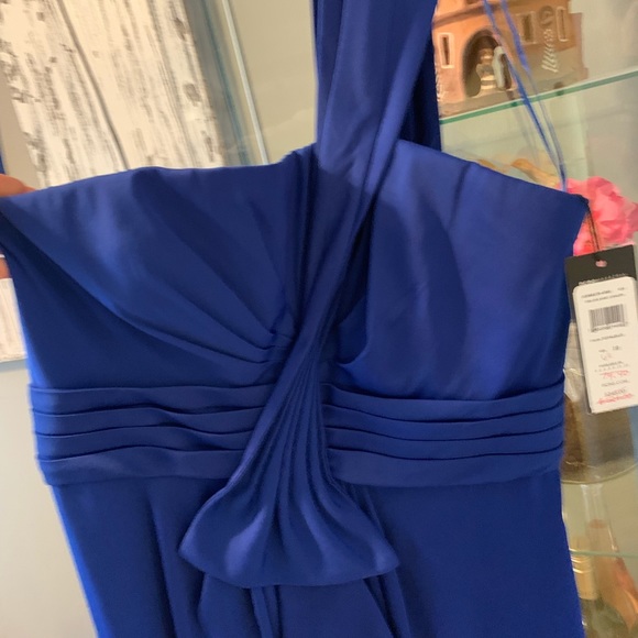 New BCBGMAXAZRIA one shoulder dress NWT - Picture 2 of 5